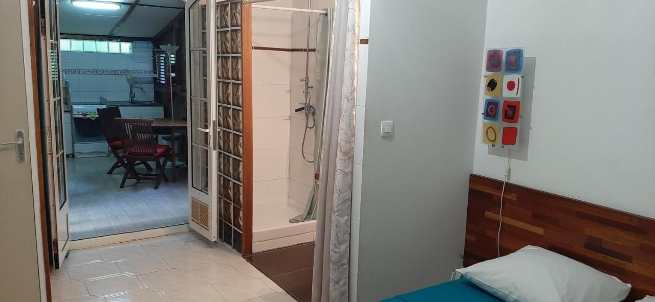 Apartament Les Anones Saint-Gilles Les Bains Zewnętrze zdjęcie