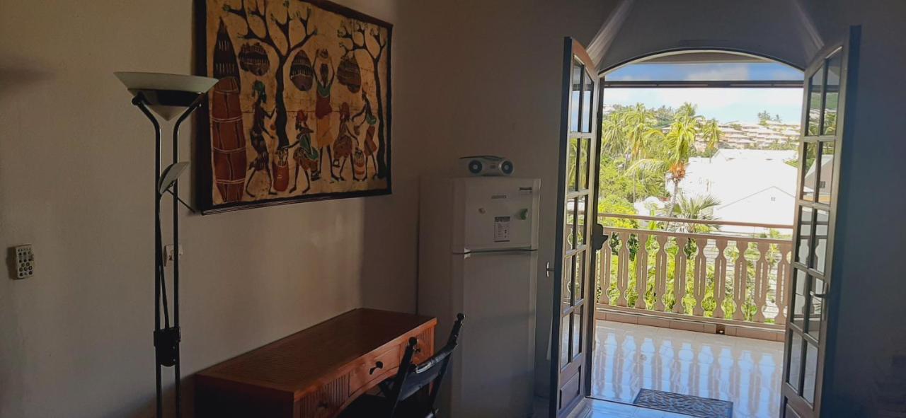 Apartament Les Anones Saint-Gilles Les Bains Zewnętrze zdjęcie