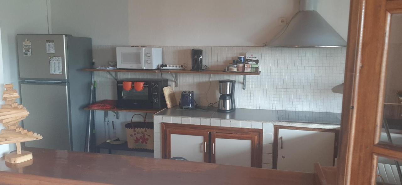 Apartament Les Anones Saint-Gilles Les Bains Zewnętrze zdjęcie